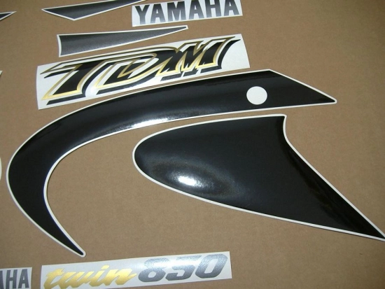 Yamaha TDM 850 2001 with Black Replica Decal