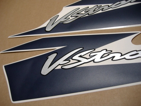 Suzuki DL650 V-STROM 2006 with Blue Vinyl-Sticker