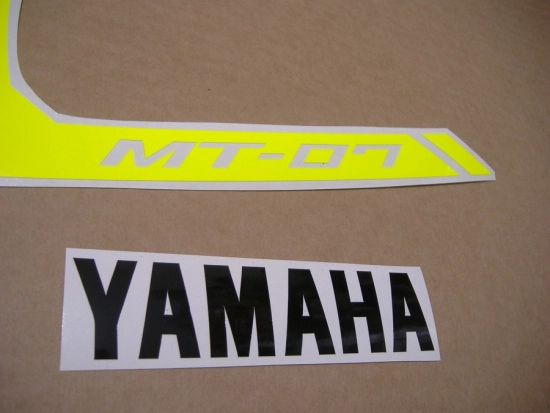 Yamaha MT-07 2017 with Grey/Neon Yellow Replica Decal