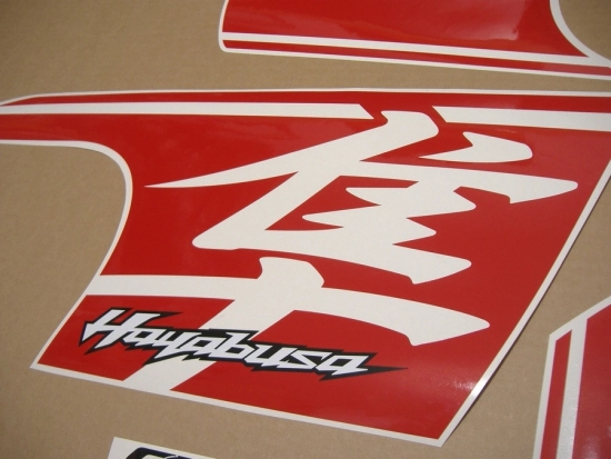 Suzuki Hayabusa 2018 with White/Red Replica Decal