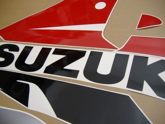 Restauration Aufkleber-Set für Suzuki GSX-R 750 2002 in Rot/Silber