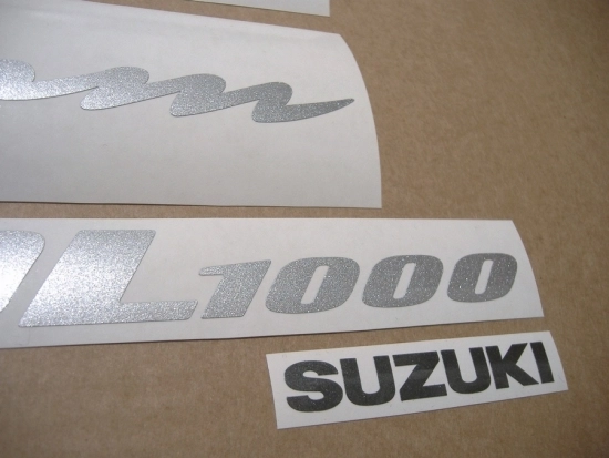 Suzuki DL1000 V-STROM 2004 with Black Vinyl-Sticker