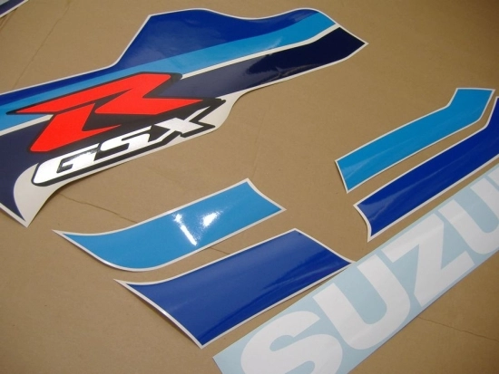 Suzuki GSX-R 750 2005 with 20th Anniversary Replica Decal