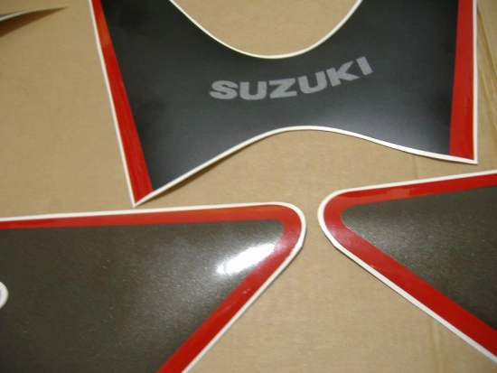 Suzuki GSX-R 1000 2006 with Black Vinyl-Sticker