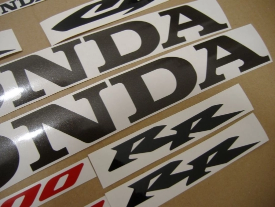 Honda CBR 600RR 2003 with Yellow Vinyl-Sticker