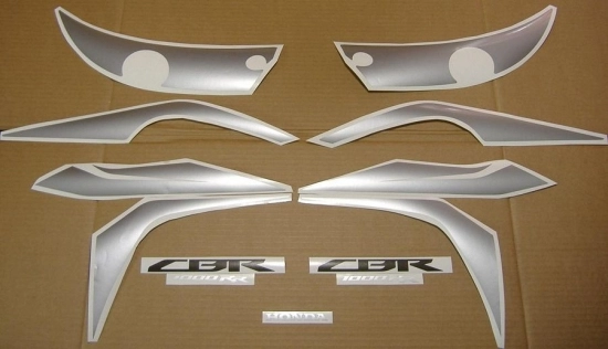 Honda CBR 1000RR 2009 with White Replica Decal