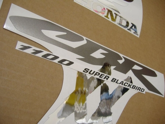 Honda CBR 1100XX 2000 - Matte Black/Silver - Sticker-Decals
