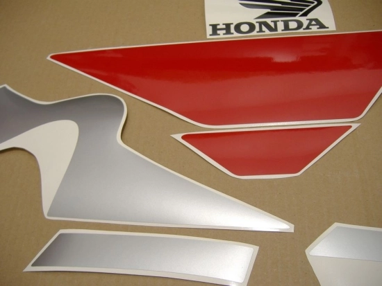 Honda CBR 600 F4i 2004 with Red/Silver Vinyl-Sticker