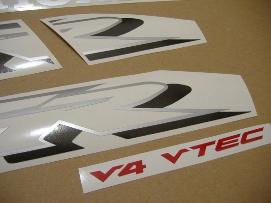 Honda VFR 800i 2002 with Black Vinyl-Sticker