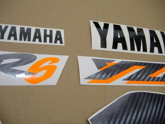 Restoration Sticker for Yamaha YZF-R6 1999 in Silver/Black