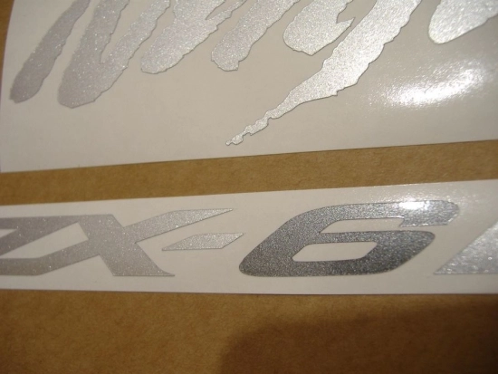 Kawasaki ZX-6R 2009 - Schwarz - Aufkleber-Dekor