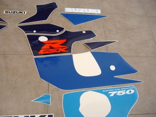 Suzuki GSX-R 750 1998 - Weiß/Blau - Aufkleber-Dekor