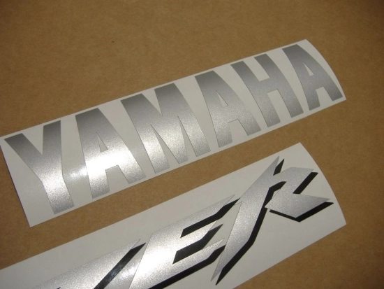 Yamaha FZS1000 Fazer 2001 - Red - Sticker-Decals