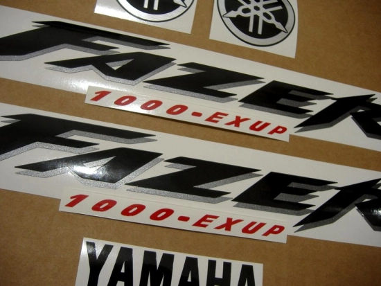 Yamaha FZS1000 Fazer 2004 with Silver Replica Decal