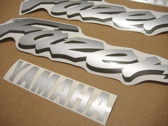 Yamaha FZS600 Fazer 1998 with Black Replica Decal