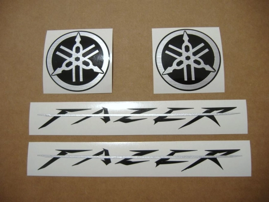 Yamaha FZ6 Fazer 2006 mit Blau Motorrad Dekor