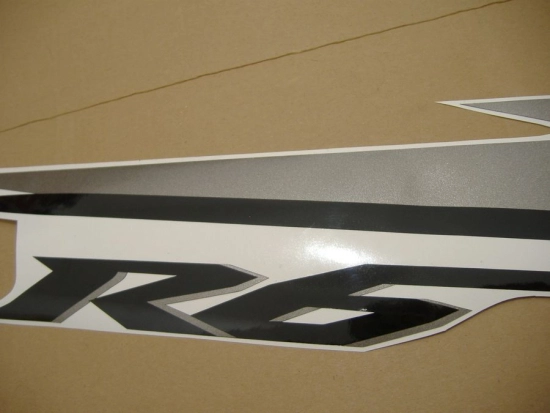 Yamaha YZF-R6 2007 mit Schwarz Motorrad Dekor