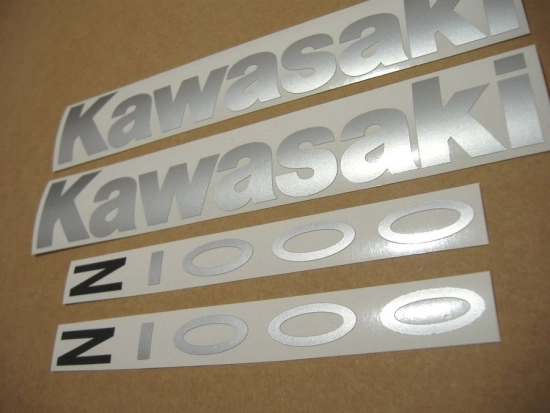 Kawasaki Z1000 2004 - Red - Sticker-Decals