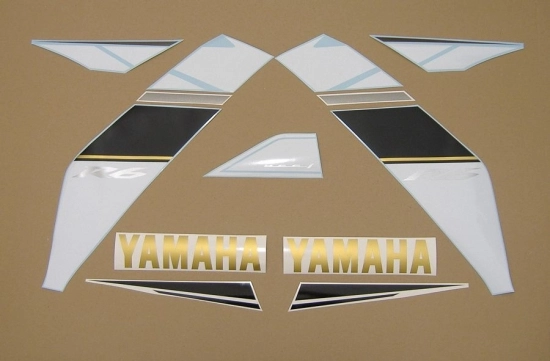Yamaha YZF-R6 2008 with Blue Vinyl-Sticker