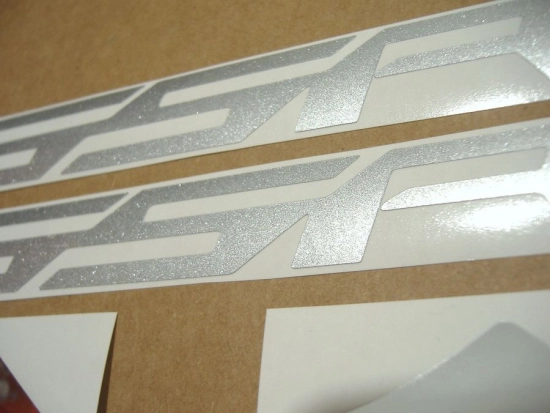 Suzuki GSR 750 2012 with Blue/Black Vinyl-Sticker