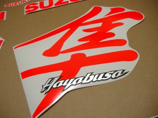 Suzuki Hayabusa 1999-2007 mit Fluoreszierend-Rot Motorrad Dekor