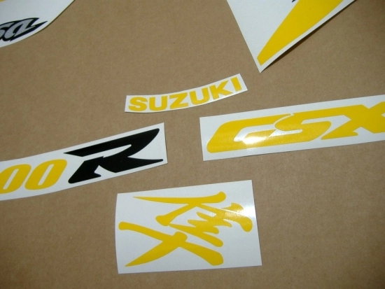 Restoration Sticker for Suzuki Hayabusa 1999-2007 in Yellow