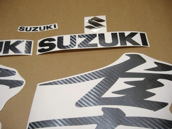 Suzuki Hayabusa 2008-2019 mit Carbon Motorrad Dekor
