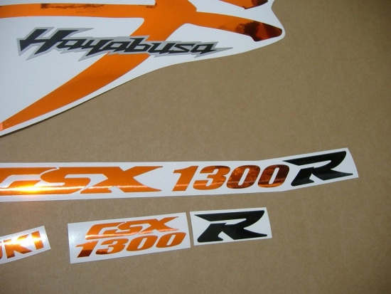 Suzuki Hayabusa 2008-2019 with Chrome-Orange Vinyl-Sticker