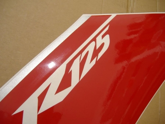 Restoration Sticker for Yamaha YZF-R125 2008 in White/Red