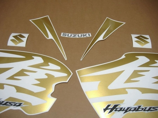 Suzuki Hayabusa GSX-1300R 2010-2011 with Gold Vinyl-Sticker