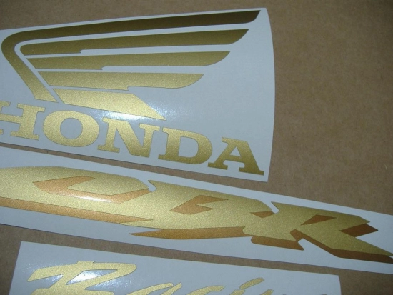 Honda CBR 1000RR with Gold Vinyl-Sticker