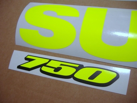Suzuki GSX-R 750 Universal with Neon-Yellow Replica Decal
