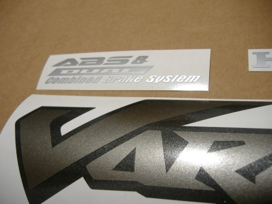 Replica Dekor für Honda XL 1000V Varadero 2006 in Schwarz