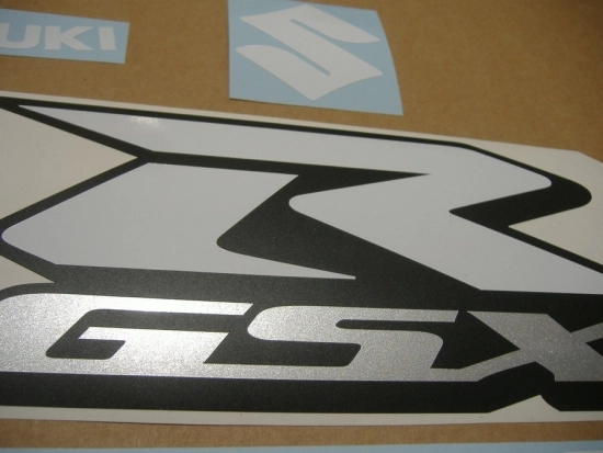 Suzuki GSX-R 750 Universal - White - Custom-Sticker-Decals