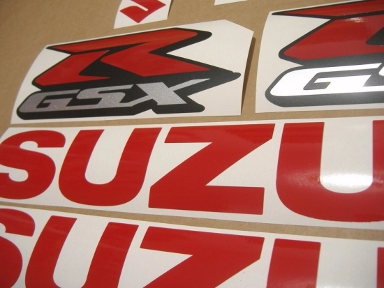 Restoration Sticker for Suzuki GSX-R 750 Universal in Red