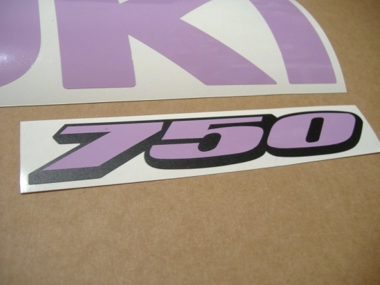 Restauration Aufkleber-Set für Suzuki GSX-R 750 Universal in Violett