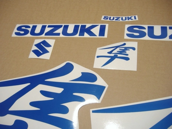 Restoration Sticker for Suzuki Hayabusa 1999-2007 in Reflective Blue