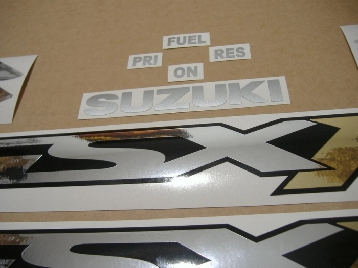 Suzuki GSX-F 750 Katana 2007 with Maroon Red EU Replica Decal