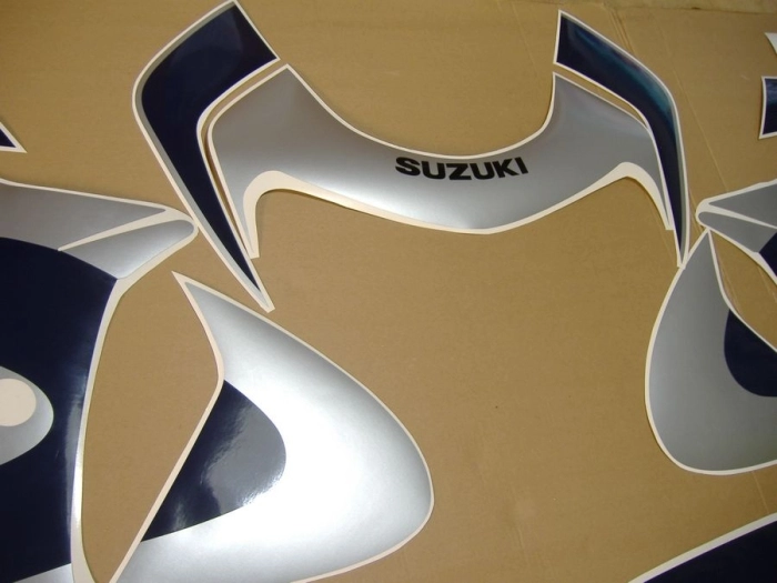 Suzuki GSX-R 750 2000 – Black/Silver - Sticker-Decals