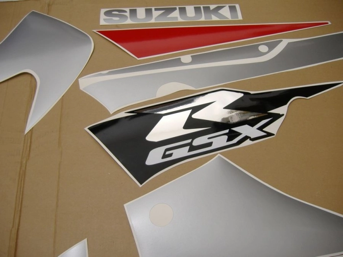 Suzuki GSX-R 750 2001 - Rot/Silber/Schwarz - Aufkleber-Dekor