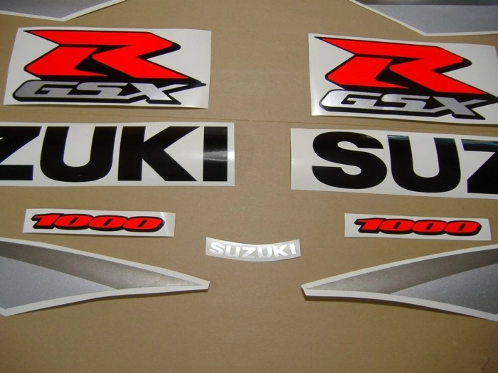 Restoration Sticker for Suzuki GSX-R 1000 2005 in Yellow/Black