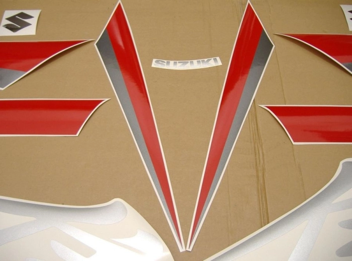 Replica Dekor für Suzuki Hayabusa 2005 in Rot/Schwarz