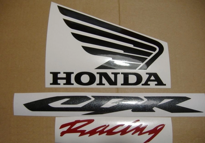 Honda CBR 600RR 2006 with Silver Replica Decal