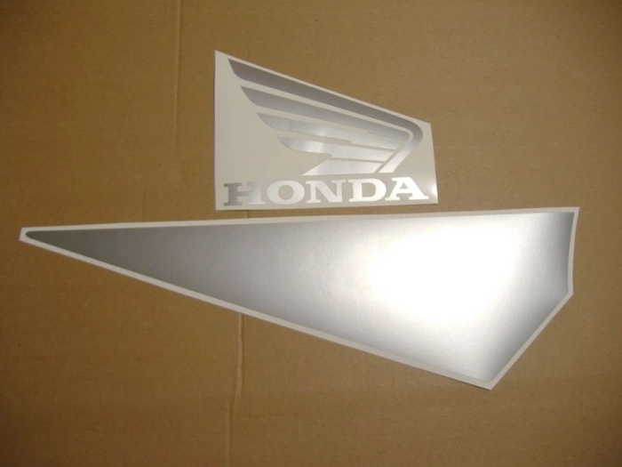 Honda CBR 1000RR 2004 with Black Vinyl-Sticker