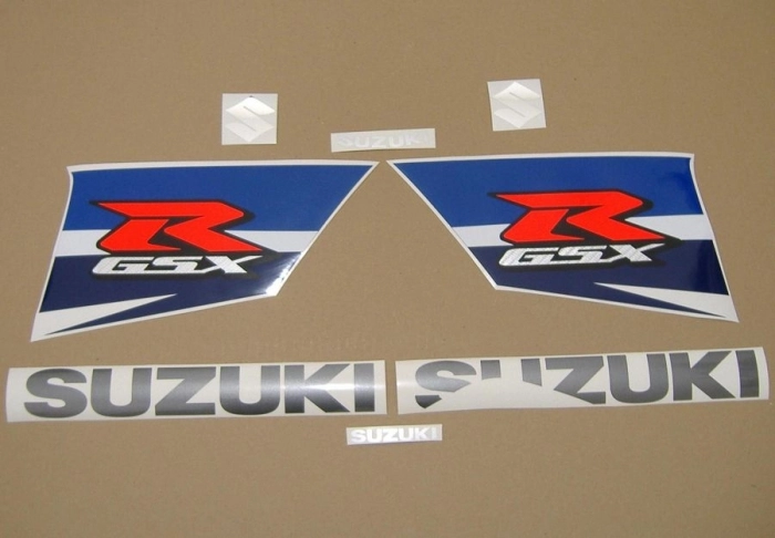 Suzuki GSX-R 1000 2011 with White/Blue Replica Decal