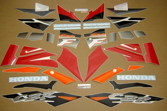 Honda CBR 600 F3 1995 mit Rot/Schwarz/Grau Motorrad Dekor