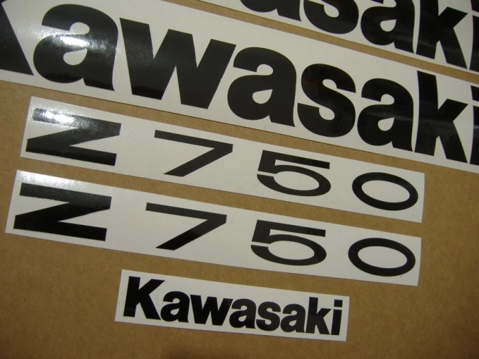 Kawasaki Z 750 2009 - Green - Sticker-Decals