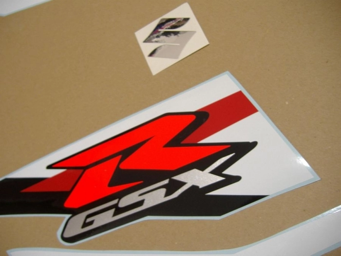 Suzuki GSX-R 1000 2012 with White/Blue Vinyl-Sticker