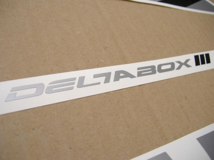 Restoration Sticker for Yamaha YZF-R6 2004 in Grey/Black