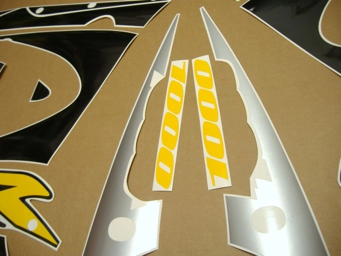 Suzuki GSX-R 1000 2001 - Silver/Black - Sticker-Decals